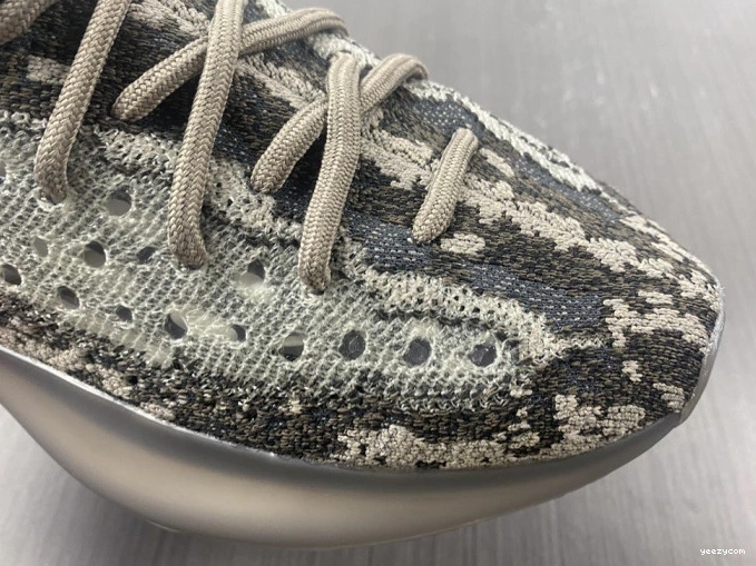 'Stone Boost Yeezy Salt' 380 GZ0472 0811